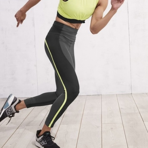 Athleta Pants - Athleta 7/8 colorblock leggings